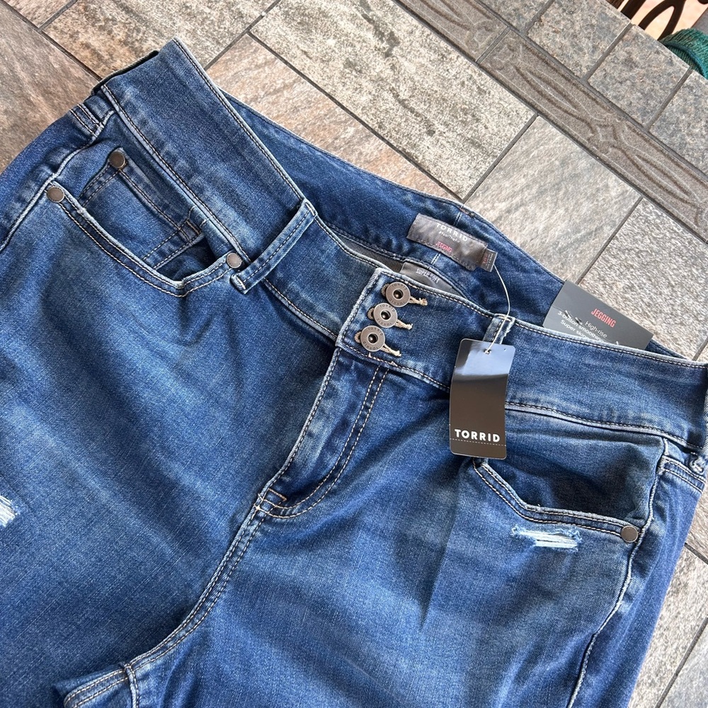 NWT Torrid High Rise Jegging - Picture 4 of 10